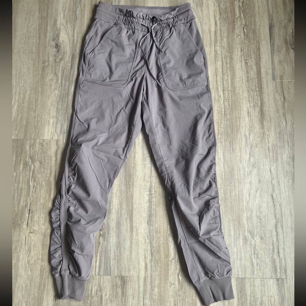 Lululemon Dance Studio joggers